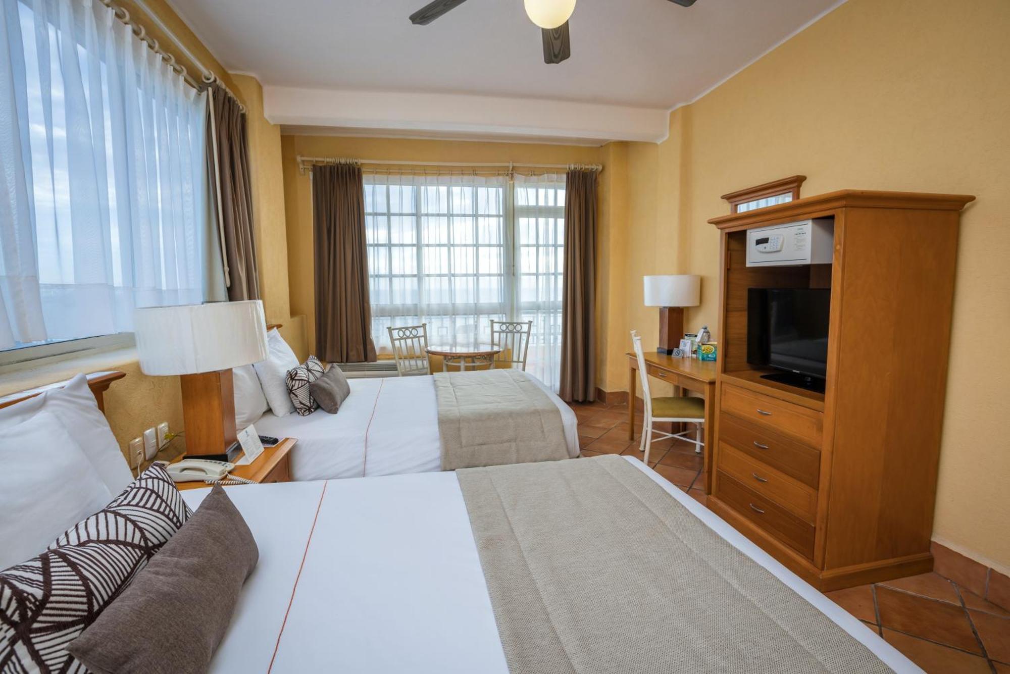 เบสต์ เวสเทิร์น โปซาดา ฟรีแมน Hotel มาซาตลัน ภายนอก รูปภาพ