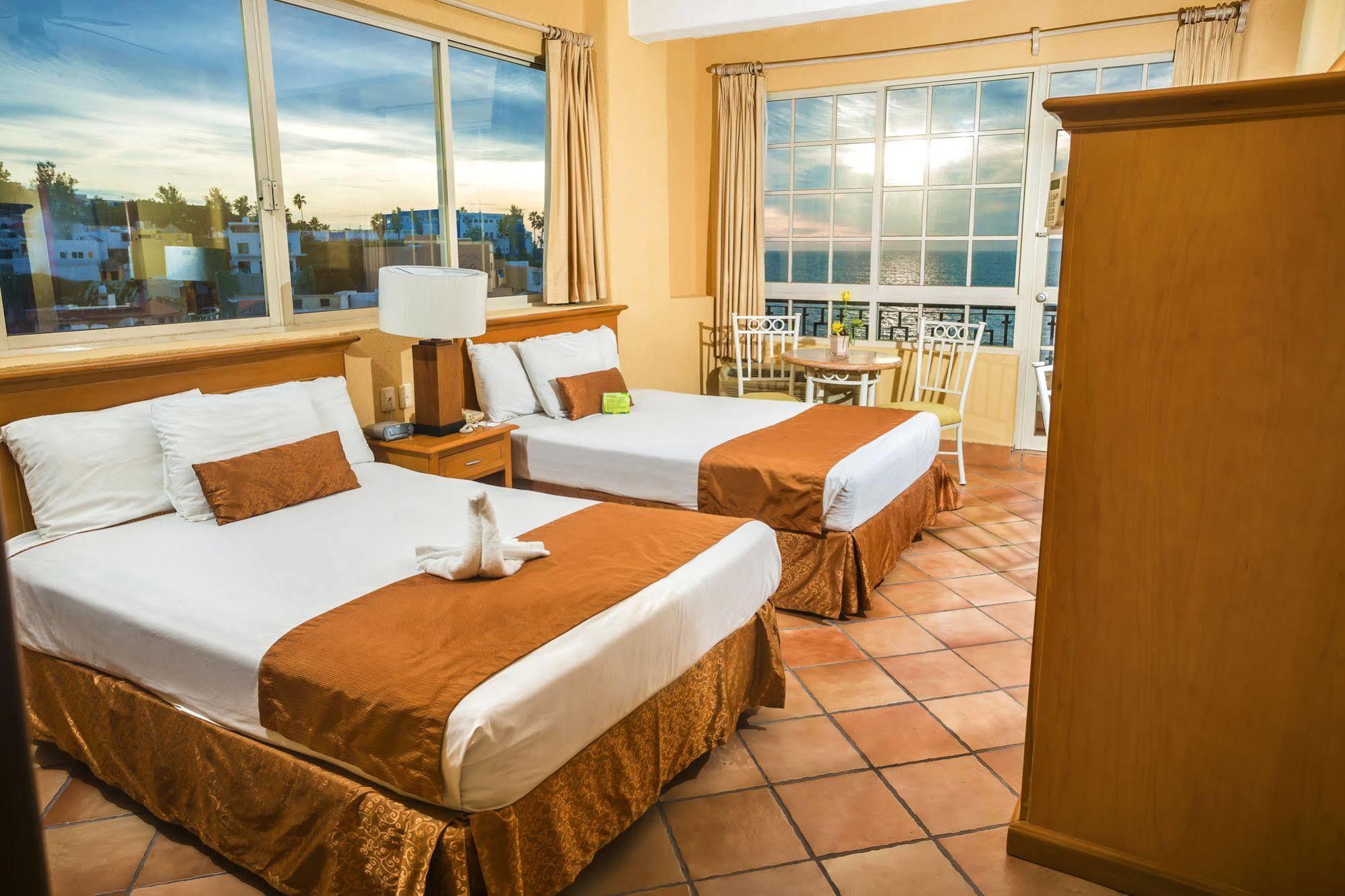 เบสต์ เวสเทิร์น โปซาดา ฟรีแมน Hotel มาซาตลัน ภายนอก รูปภาพ